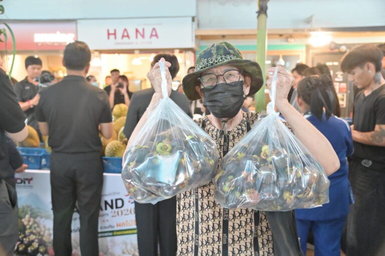 Soft Power ผลไม้ไทย ทำไมเมนูข้าวเหนียวมะม่วงและทุเรียนถึงโกอินเตอร์